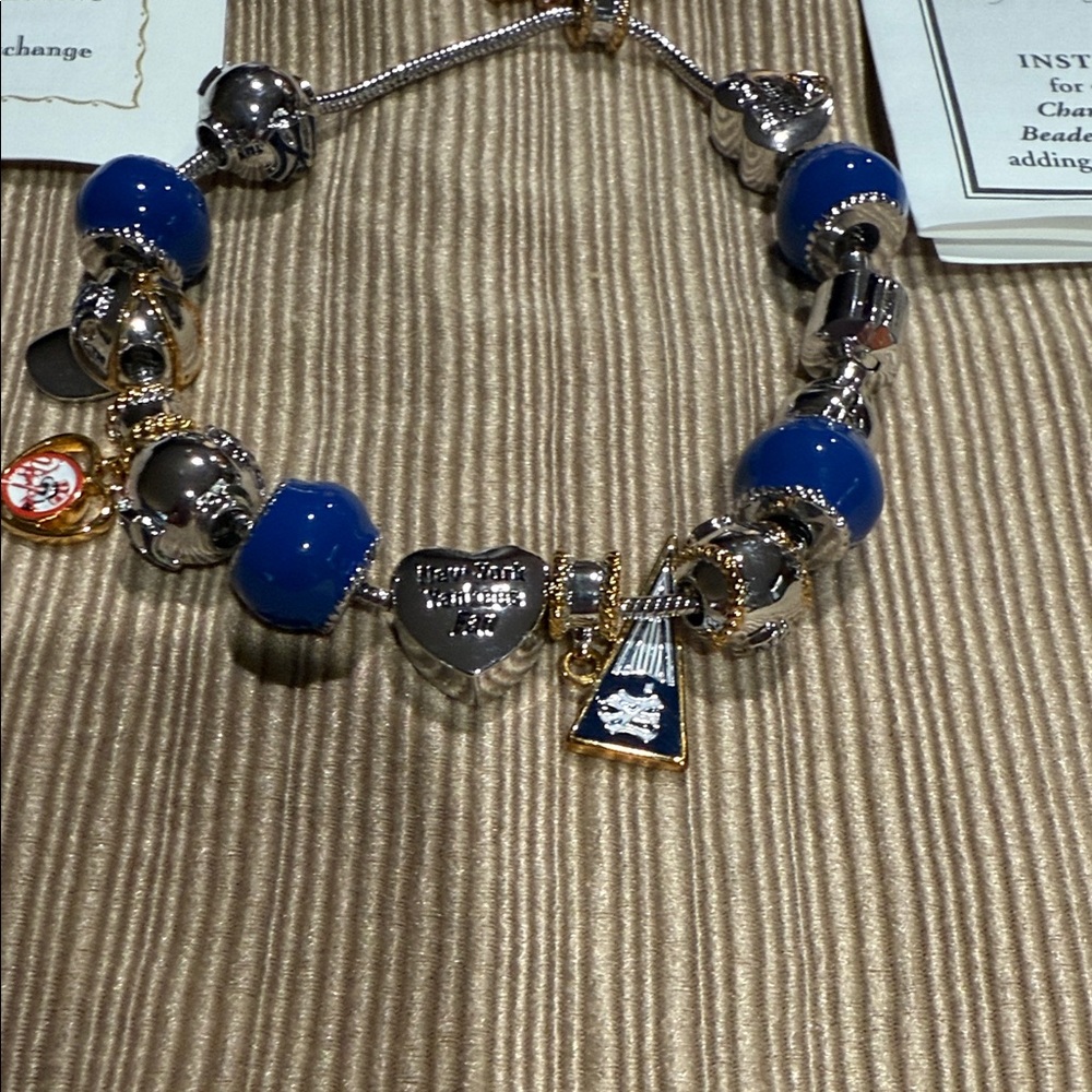 The Bradford Exchange Blue and Silver New York Yankees #1 Fan Charm Bracelet - Picture 7 of 12